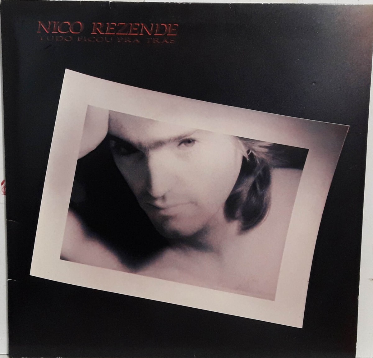 Capa do álbum Tudo Ficou Pra Trás, 1990